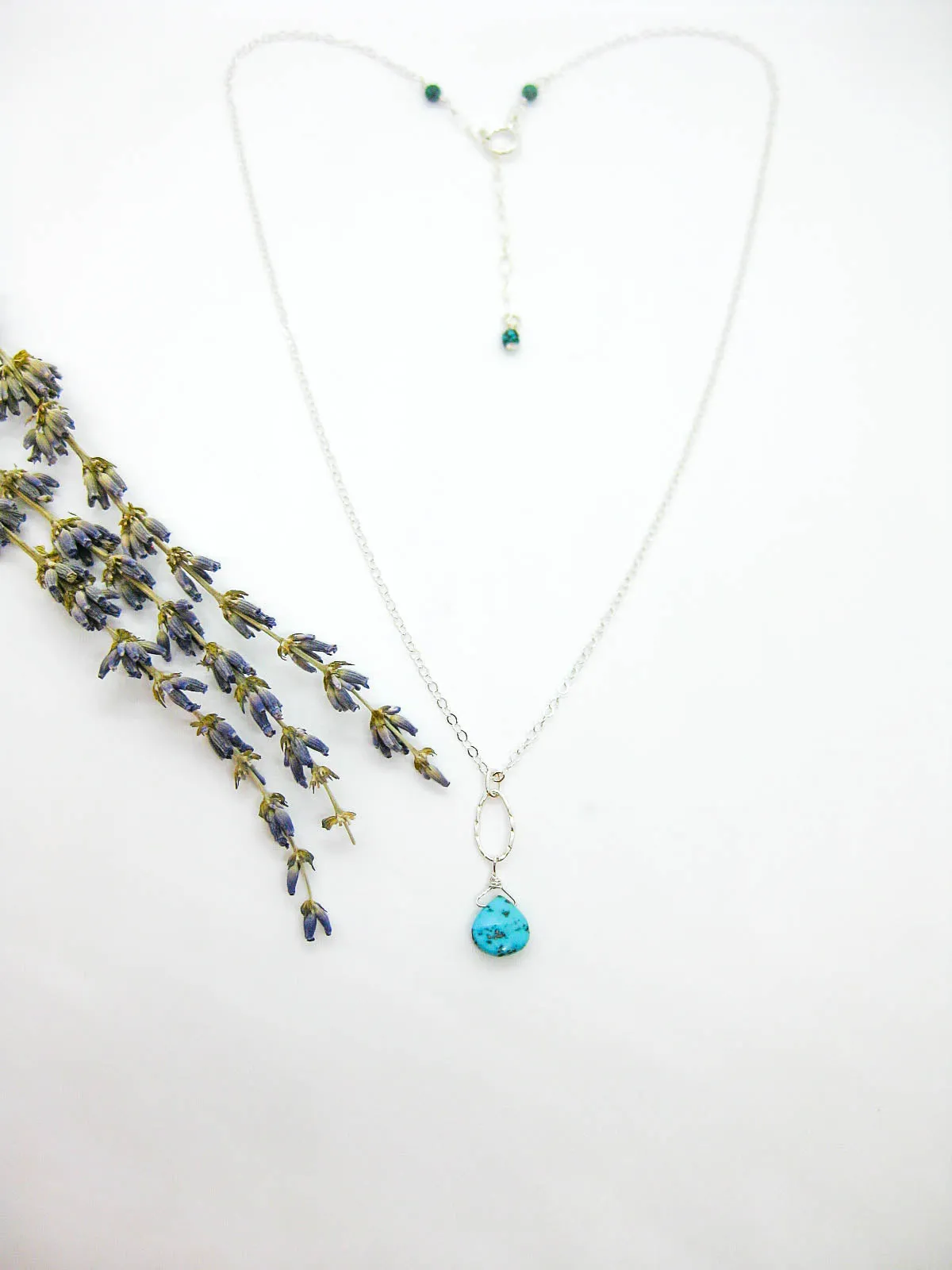 Chrysanthe: Turquoise Necklace - n555