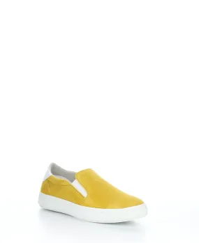 CHUSKA YELLOW Slip-on Shoes