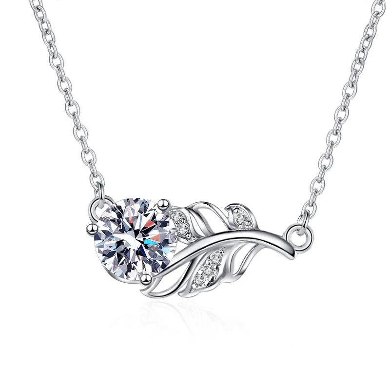 Lucky Leaves Moissanite Necklace