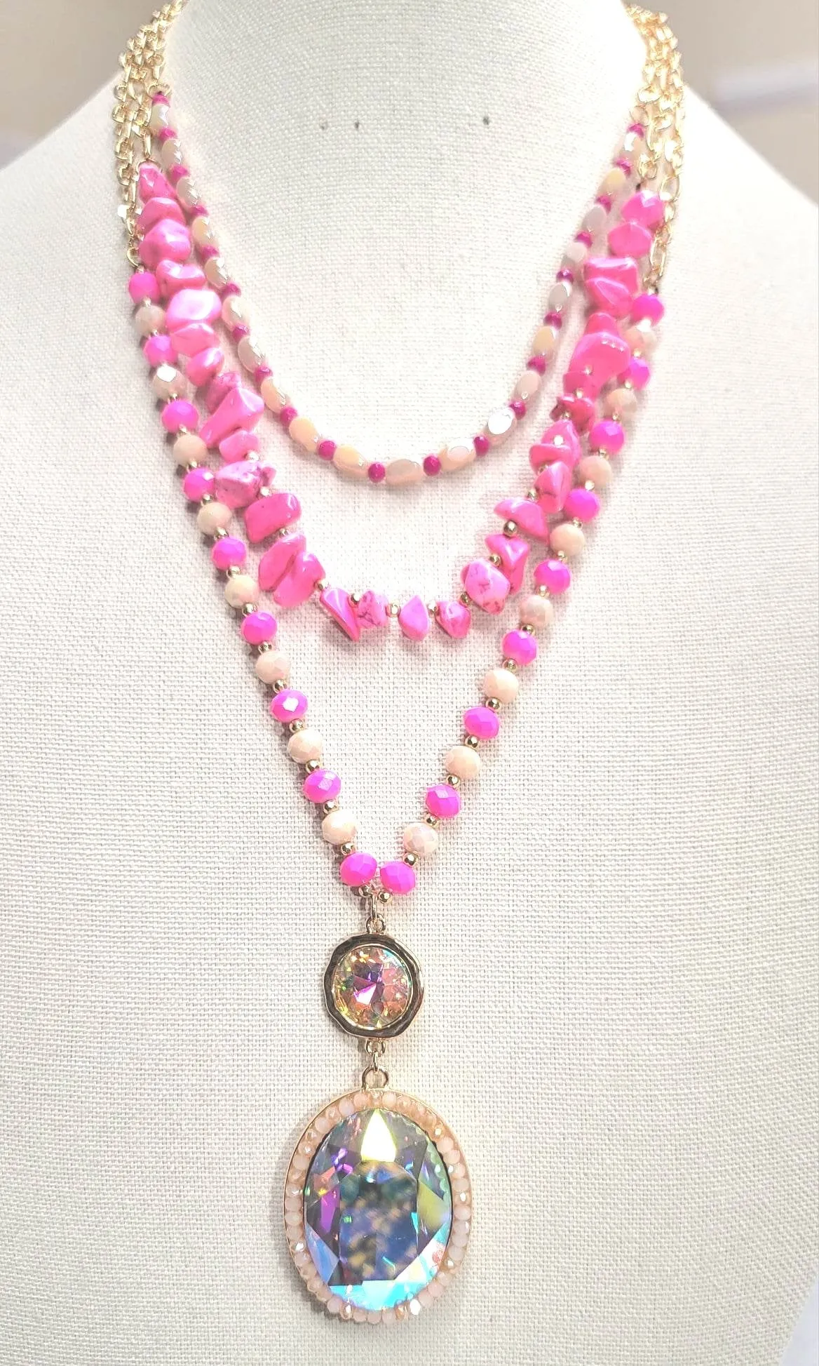 Pink Beaded 3 Layer Necklace gold tone, with BLING GEM Oval Pendant