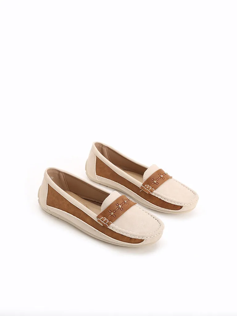 R-1735 Comfort Moccasins