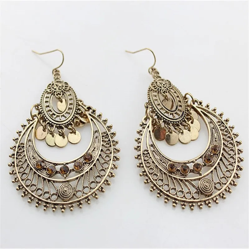 Vintage Hollowed Metal Classical Fashion Earring