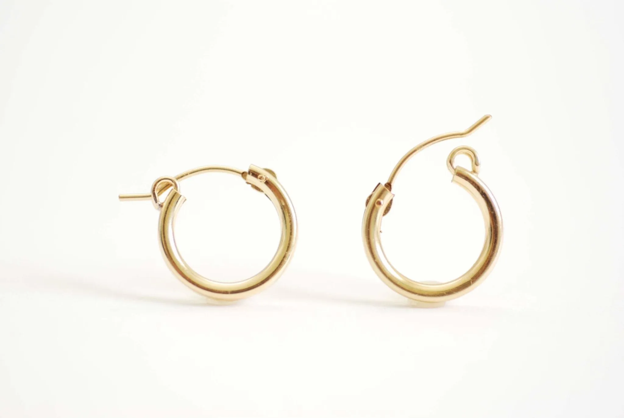 Wholesale 14k Gold Filled Hinged Hoop Earrings, Huggie Earrings, Hoop Flex Earrings, 925 Sterling Silver Hoop Earrings, 13mm, 15mm, 18mm, 22mm x 2mm Tube Earrings